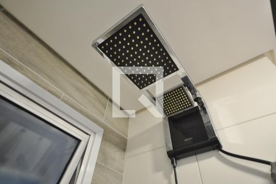Banheiro Social de apartamento à venda com 2 quartos, 38m² em Tucuruvi, São Paulo