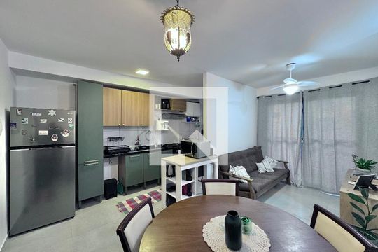 Sala de apartamento à venda com 2 quartos, 47m² em Recreio dos Bandeirantes, Rio de Janeiro