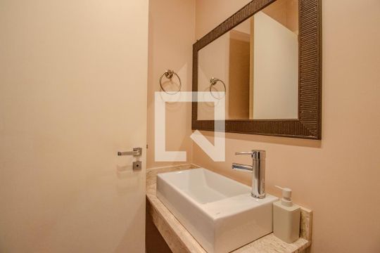 Lavabo de casa à venda com 5 quartos, 220m² em Jardim Floresta, Porto Alegre
