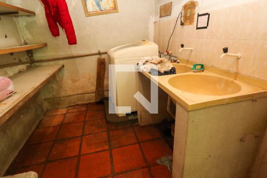 Área de Serviço de casa para alugar com 4 quartos, 130m² em Menino Deus, Porto Alegre