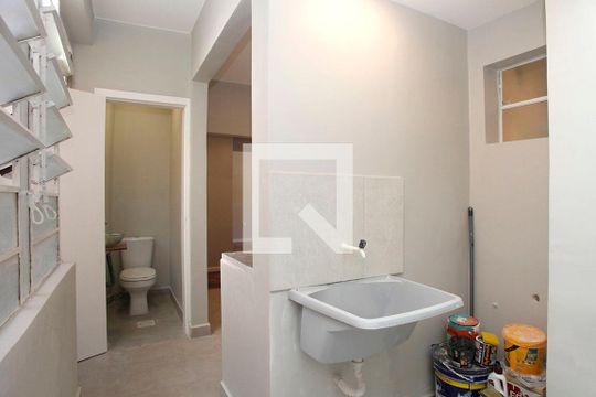  Área de Serviço de apartamento para alugar com 2 quartos, 80m² em Partenon, Porto Alegre