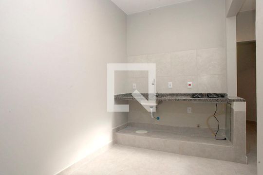 Cozinha  de apartamento para alugar com 2 quartos, 80m² em Partenon, Porto Alegre
