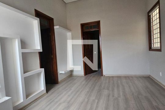 Sala de casa à venda com 4 quartos, 234m² em Vila Nova Sao Jose, Campinas