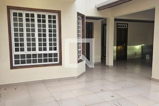 Área Externa de casa à venda com 4 quartos, 234m² em Vila Nova Sao Jose, Campinas