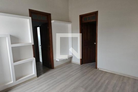 Sala de casa à venda com 4 quartos, 234m² em Vila Nova Sao Jose, Campinas