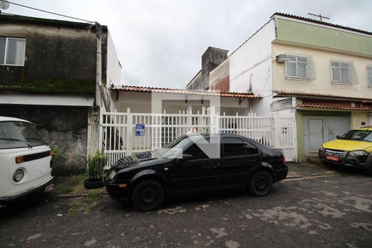 Fachada de casa de condomínio para alugar com 2 quartos, 80m² em Freguesia (jacarepaguá), Rio de Janeiro