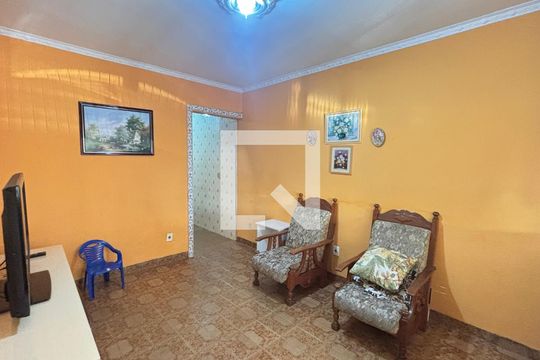 Casa à venda com 3 quartos, 157m² em Parque Erasmo Assunção, Santo André