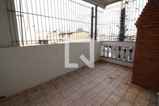Área de Serviço de casa para alugar com 3 quartos, 110m² em Jardim D’abril, Osasco