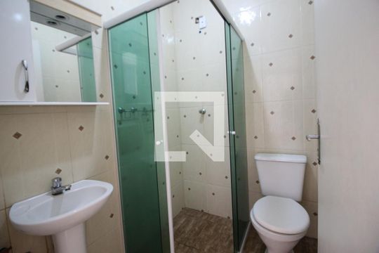 Banheiro 1 de casa para alugar com 3 quartos, 110m² em Jardim D’abril, Osasco