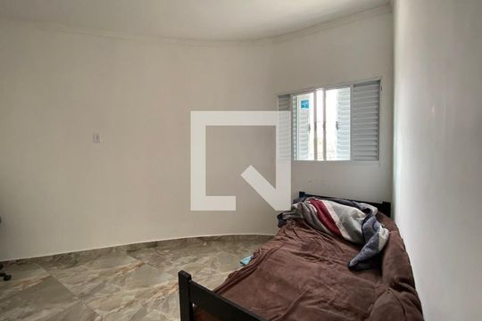 Quarto 1 de casa à venda com 3 quartos, 168m² em Jardim Sao Ricardo, Guarulhos