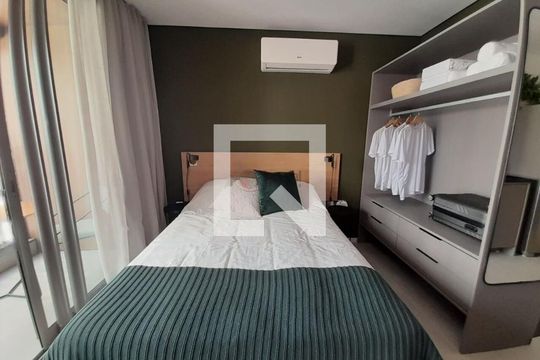 Kitnet/Studio à venda com 1 quarto, 25m² em Vila Regente Feijó, São Paulo