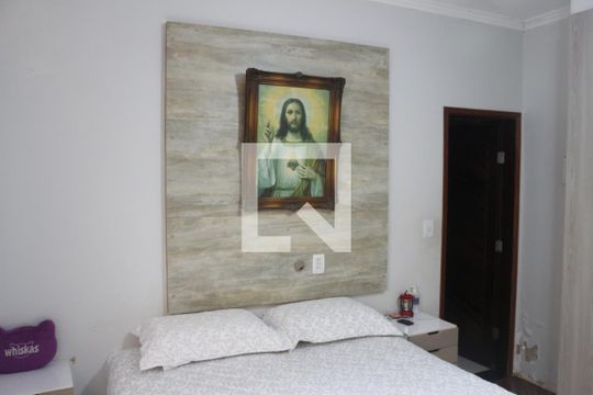 Quarto 1 de casa à venda com 2 quartos, 135m² em Cerâmica, São Caetano do Sul
