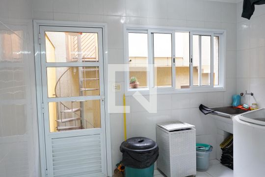 Área de Serviço de casa à venda com 3 quartos, 290m² em Vila Libanesa, São Paulo