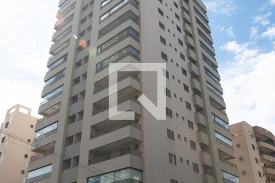 Fachada do Prédio de apartamento para alugar com 4 quartos, 233m² em Jardim Botânico, Ribeirão Preto