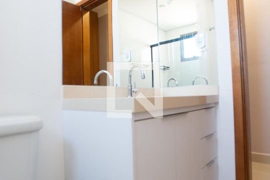 Banheiro da Suíte 4 de apartamento para alugar com 4 quartos, 233m² em Jardim Botânico, Ribeirão Preto
