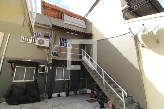 Frente da casa de casa de condomínio à venda com 3 quartos, 60m² em Curicica, Rio de Janeiro