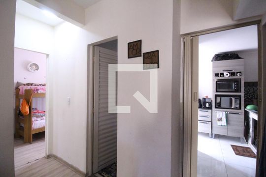 Sala - Corredor de casa de condomínio à venda com 3 quartos, 60m² em Curicica, Rio de Janeiro