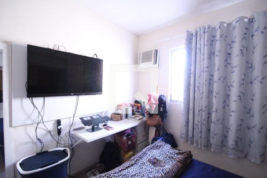 Quarto 1 de casa de condomínio à venda com 3 quartos, 60m² em Curicica, Rio de Janeiro