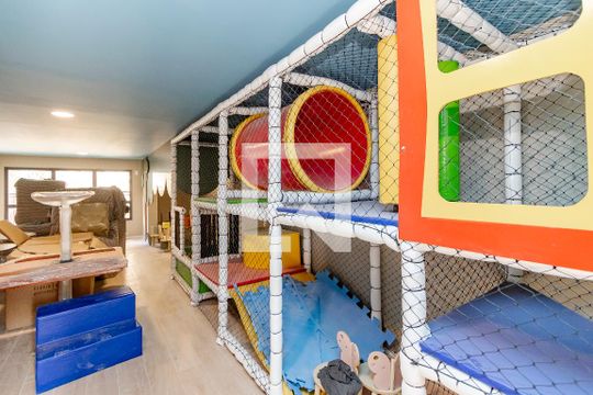 Área comum  - Brinquedoteca de kitnet/studio para alugar com 1 quarto, 29m² em Cidade Monções, São Paulo