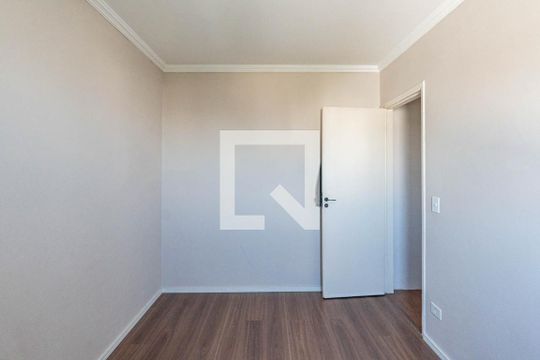 Quarto 1 de apartamento para alugar com 2 quartos, 55m² em Vila Arapuã, São Paulo