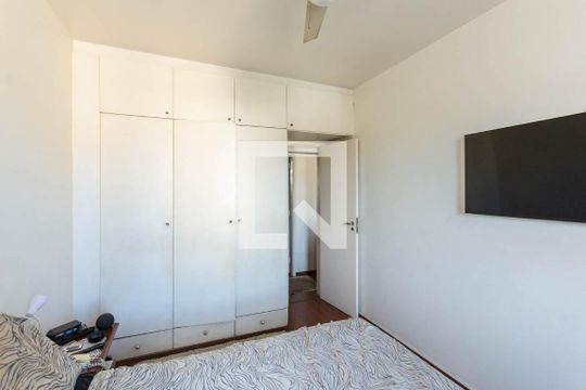 Quarto de apartamento à venda com 1 quarto, 60m² em Estácio, Rio de Janeiro