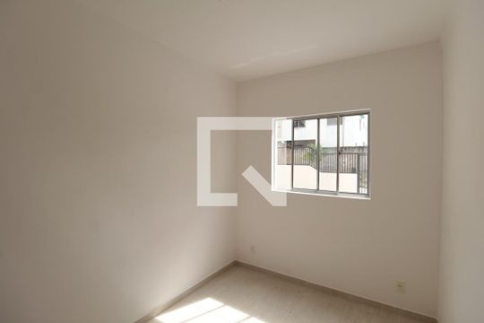 Quarto 2 de apartamento à venda com 2 quartos, 40m² em Jaqueline, Belo Horizonte