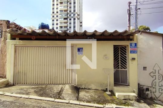 Fachada de casa à venda com 3 quartos, 150m² em , São Paulo