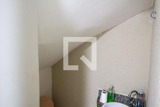 Lavabo de casa de condomínio à venda com 2 quartos, 55m² em Itaquera, São Paulo