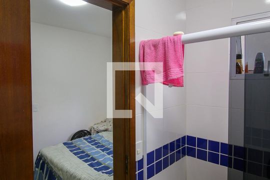 Banheiro da Suíte 2 de casa de condomínio à venda com 2 quartos, 55m² em Itaquera, São Paulo