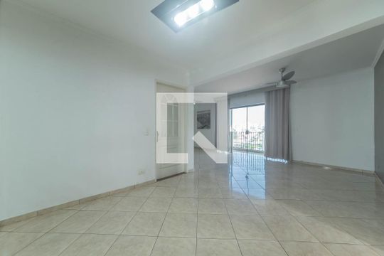 Sala de apartamento à venda com 3 quartos, 130m² em Vila Santo Estefano, São Paulo