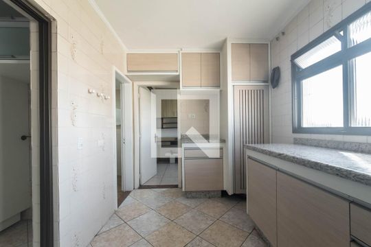 Área de Serviço de apartamento à venda com 3 quartos, 130m² em Vila Santo Estefano, São Paulo
