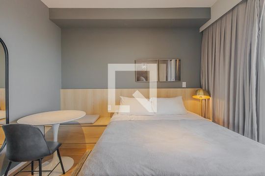 Studio de kitnet/studio para alugar com 1 quarto, 23m² em Vila Madalena, São Paulo