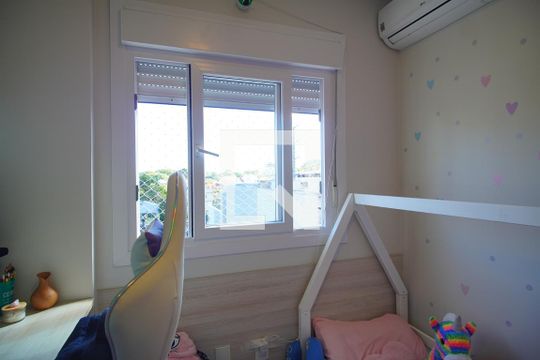 Quarto 1 de apartamento à venda com 2 quartos, 64m² em São Sebastião, Porto Alegre