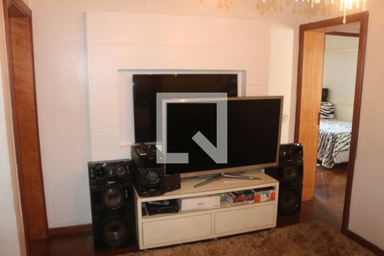 Sala de TV de apartamento à venda com 4 quartos, 160m² em Santa Paula, São Caetano do Sul
