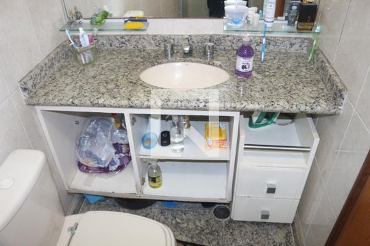 Banheiro da Suíte 3 de apartamento à venda com 4 quartos, 160m² em Santa Paula, São Caetano do Sul