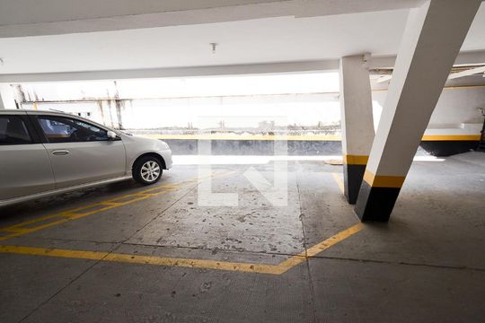 Garagem de apartamento à venda com 3 quartos, 120m² em Santo Antônio, Belo Horizonte