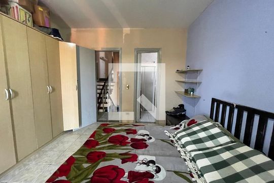 Quarto 01 de casa à venda com 4 quartos, 170m² em Jardim Alvorada (zona Oeste), São Paulo
