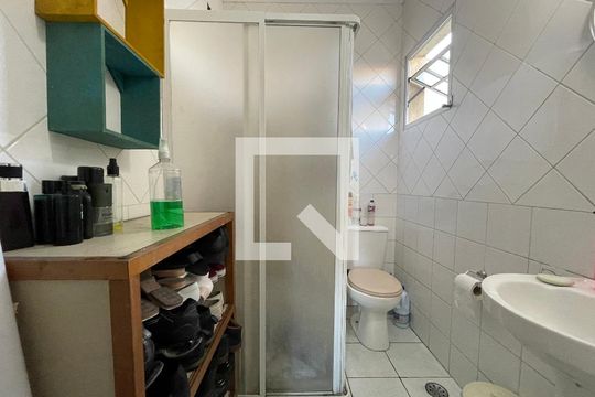 Banheiro 2 de casa à venda com 4 quartos, 170m² em Jardim Alvorada (zona Oeste), São Paulo