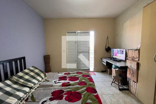 Quarto 01 de casa à venda com 4 quartos, 170m² em Jardim Alvorada (zona Oeste), São Paulo