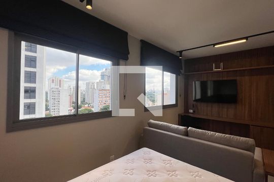 Quarto de kitnet/studio à venda com 1 quarto, 24m² em Pinheiros, São Paulo
