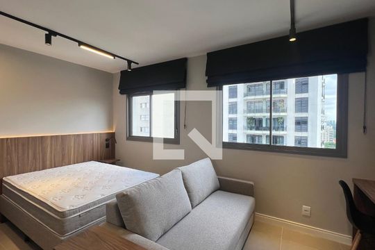 Sala de kitnet/studio à venda com 1 quarto, 24m² em Pinheiros, São Paulo