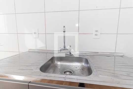 Cozinha - Torneira de apartamento para alugar com 2 quartos, 42m² em Jardim Brasilia, São Paulo