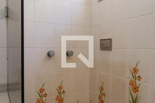 Banheiro da Suíte de casa para alugar com 4 quartos, 200m² em Icaraí, Niterói