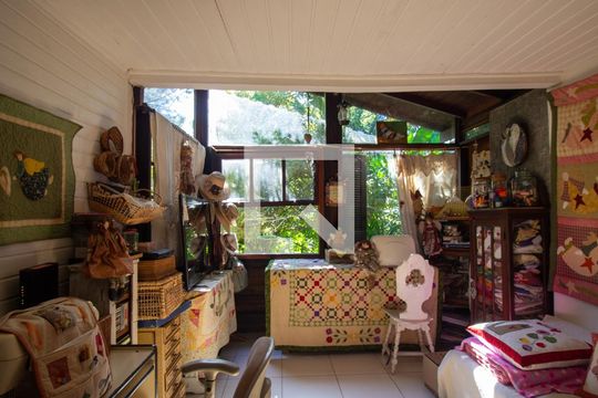 Quarto 2 de casa para alugar com 5 quartos, 2100m² em Vargem Grande, Rio de Janeiro