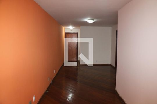 Sala de apartamento para alugar com 3 quartos, 210m² em Centro, Nova Iguaçu