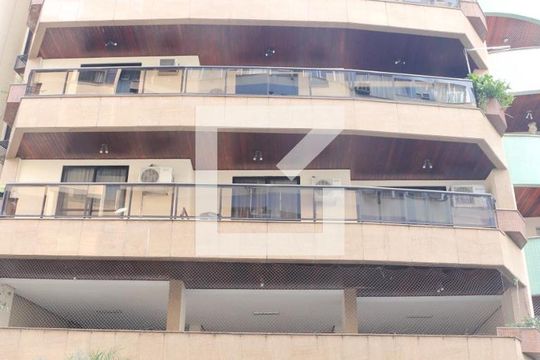 Fachada de apartamento para alugar com 3 quartos, 210m² em Centro, Nova Iguaçu