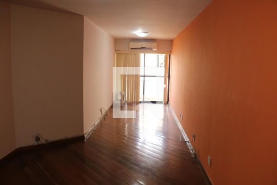 Apartamento para alugar com 3 quartos, 210m² em Centro, Nova Iguaçu