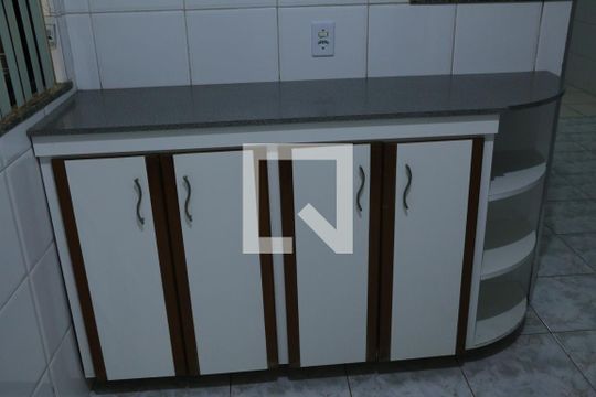 Cozinha  de apartamento para alugar com 3 quartos, 210m² em Centro, Nova Iguaçu