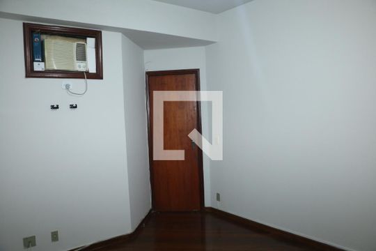 Quarto 1 de apartamento para alugar com 3 quartos, 210m² em Centro, Nova Iguaçu