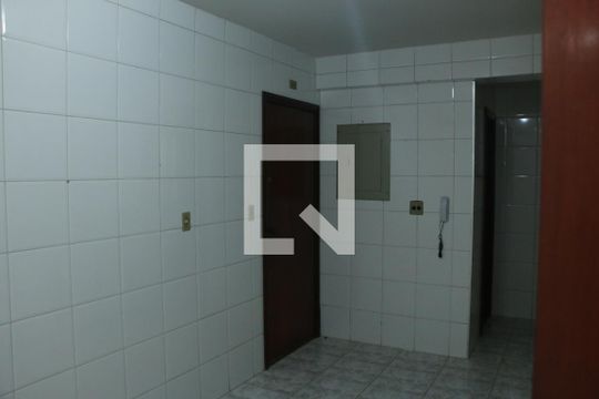 Cozinha  de apartamento para alugar com 3 quartos, 210m² em Centro, Nova Iguaçu